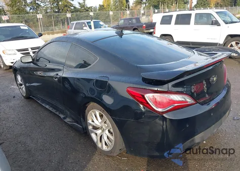 2014 Hyundai Genesis 3.8 Grand Touring z USA, uszkodzony, nr VIN KMHHU6KJ6EU118114